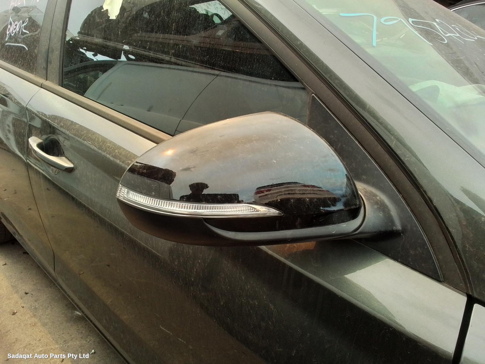 Hyundai I30 Right Door Mirror