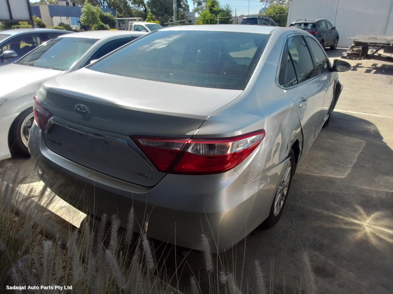 Toyota Camry Rear Garnish