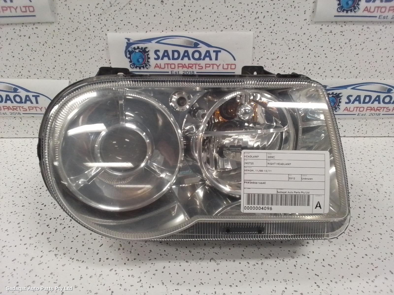 Chrysler 300c Right Headlamp