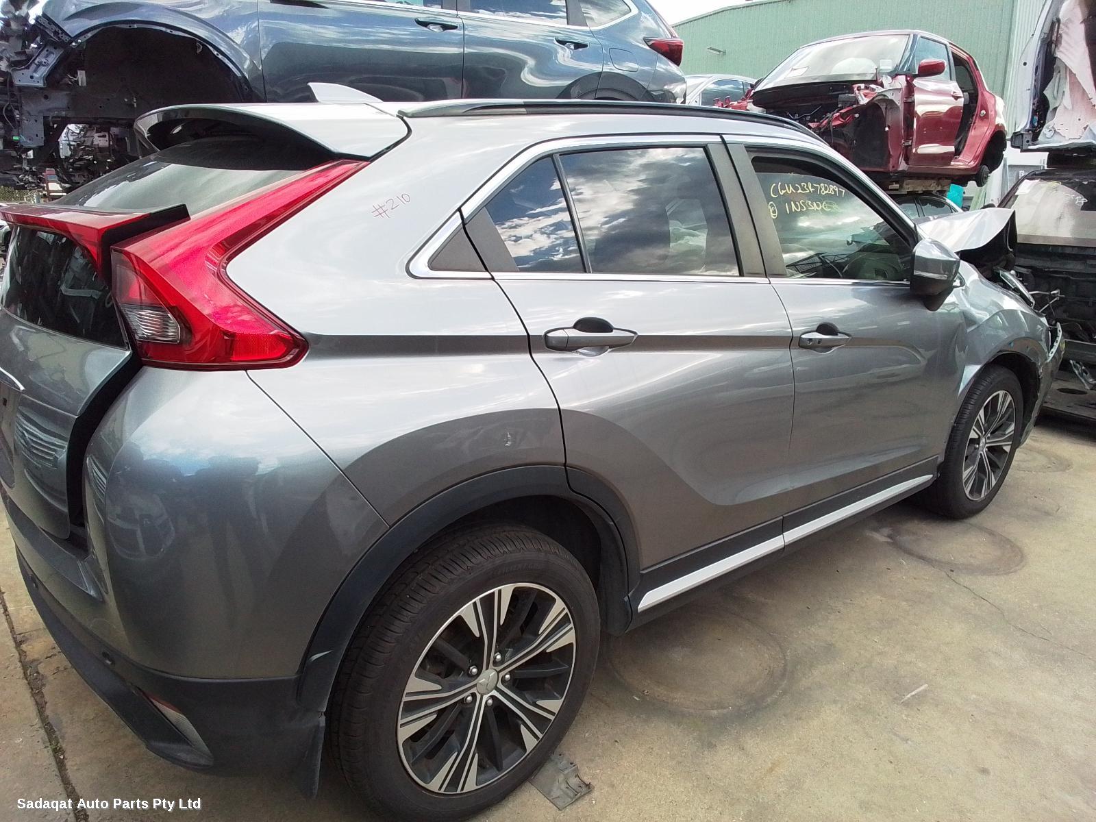 Mitsubishi Eclipse Cross Antenna