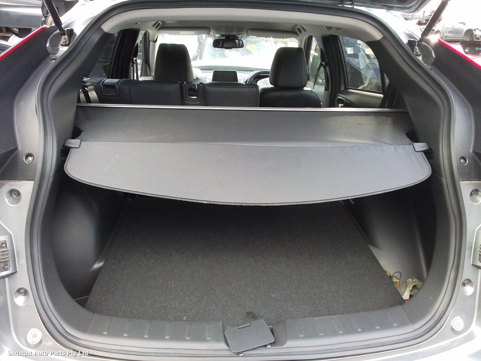 Mitsubishi Eclipse Cross Antenna