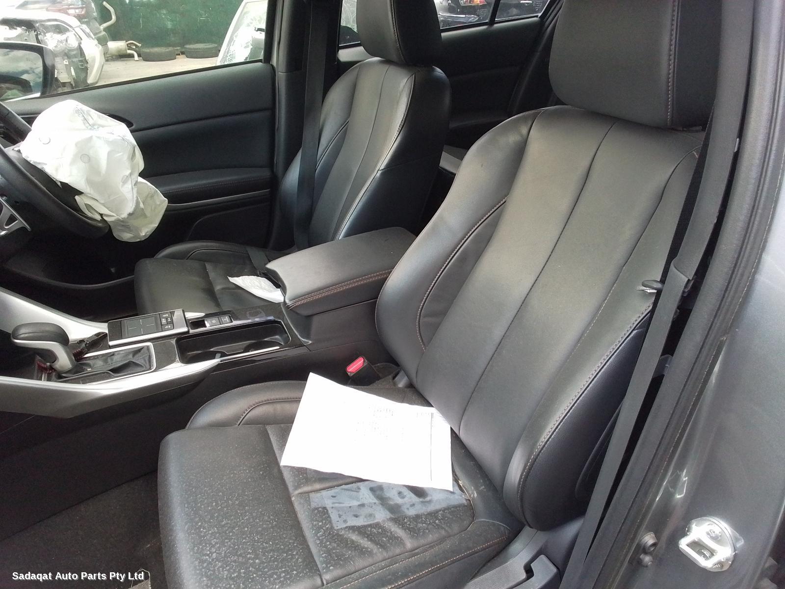 Mitsubishi Eclipse Cross Antenna