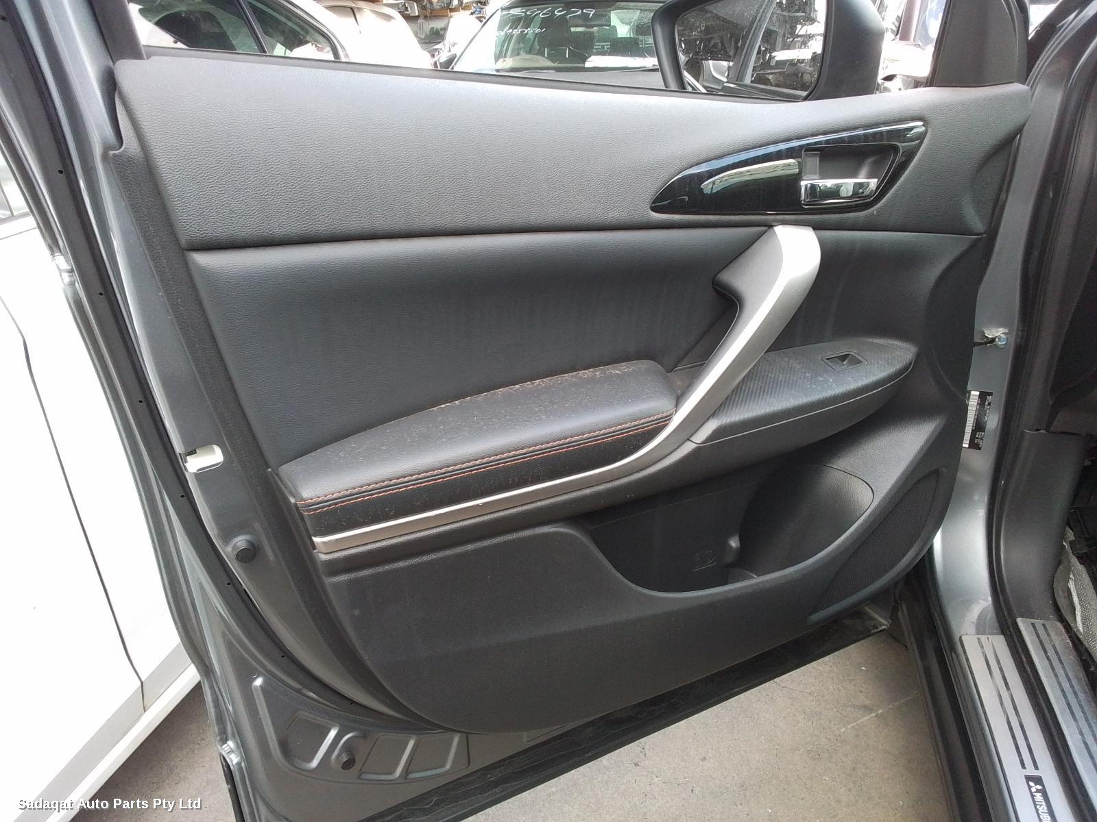 Mitsubishi Eclipse Cross Antenna