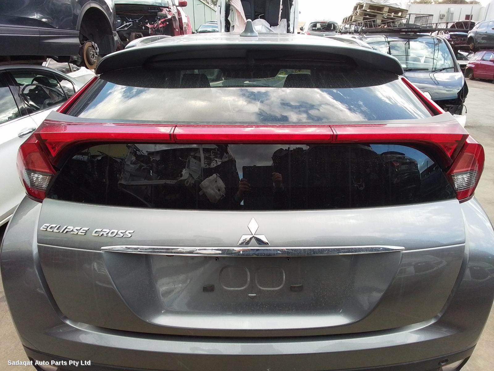 Mitsubishi Eclipse Cross Antenna