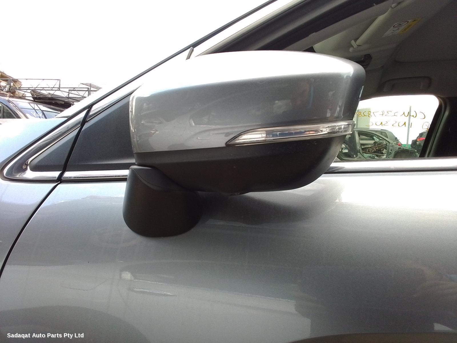 Mitsubishi Eclipse Cross Antenna