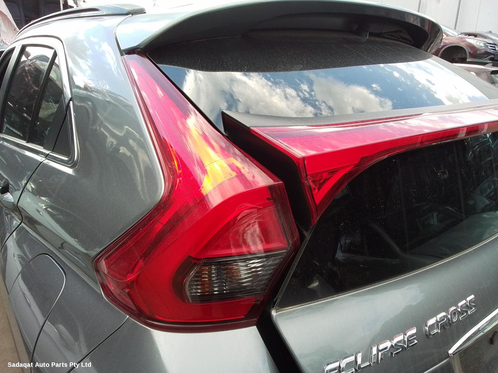 Mitsubishi Eclipse Cross Antenna