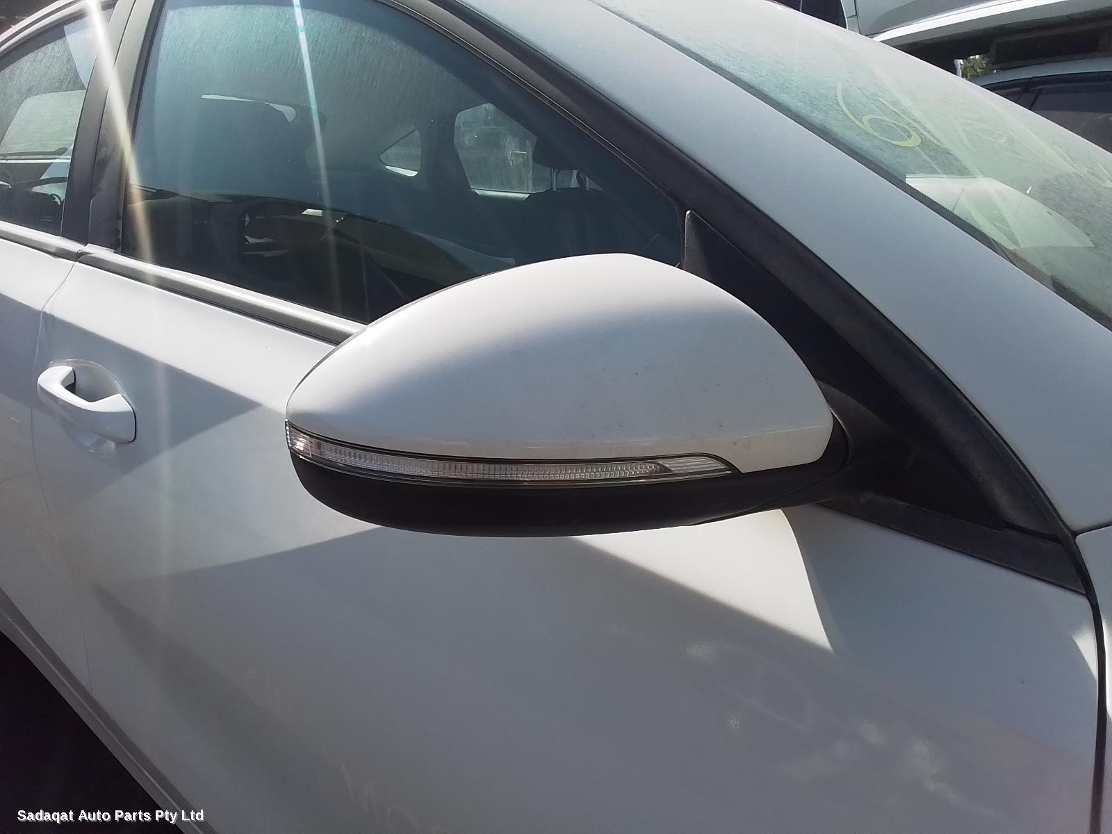 Kia Cerato Washer Bottle