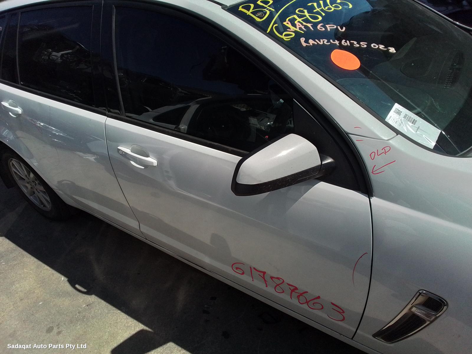 Holden Commodore Right Door Mirror