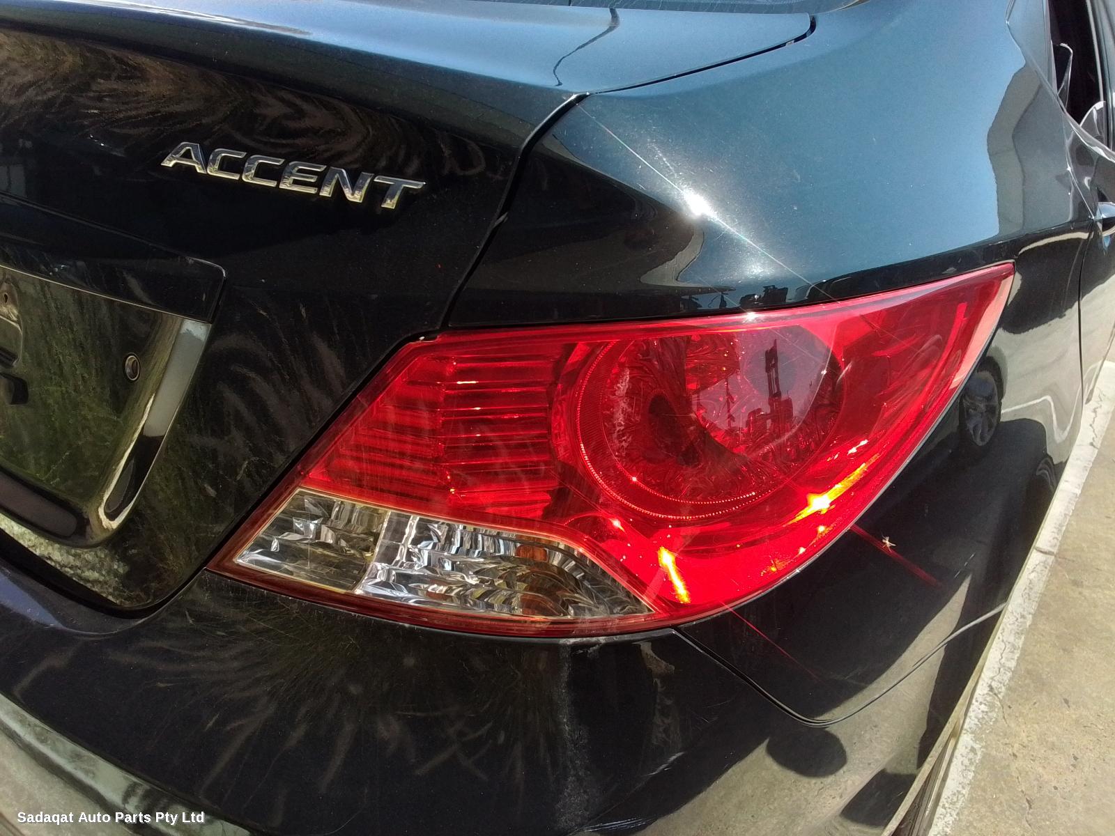 Hyundai Accent Bootlid/tailgate