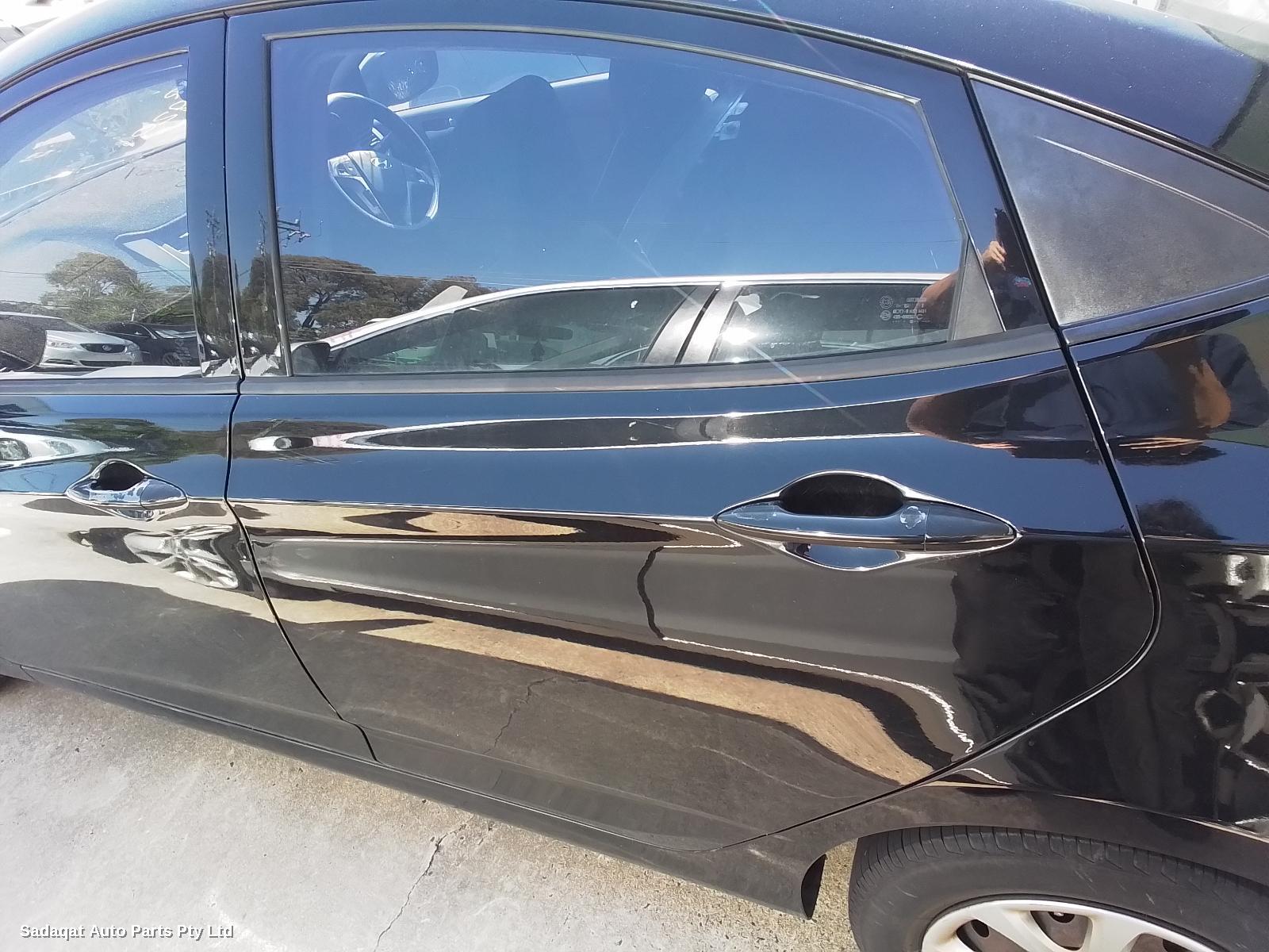 Hyundai Accent Bootlid/tailgate