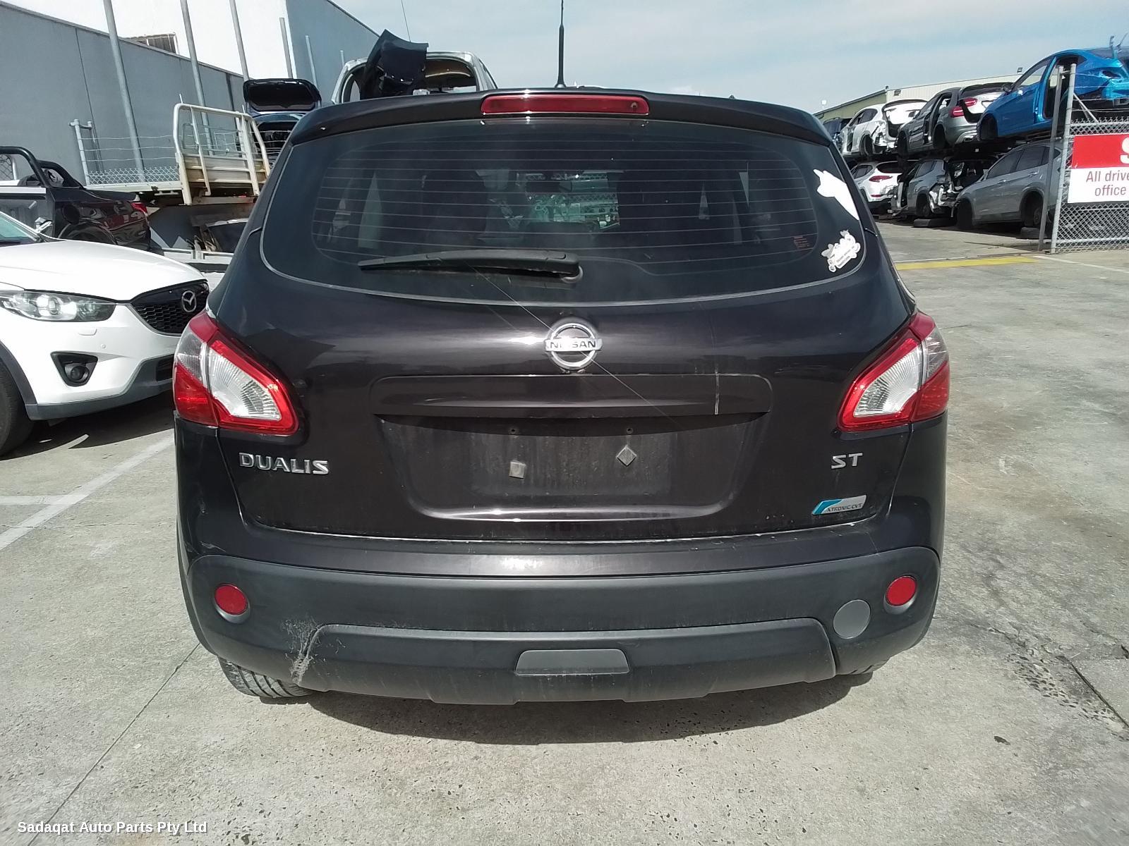 Nissan Dualis Grille