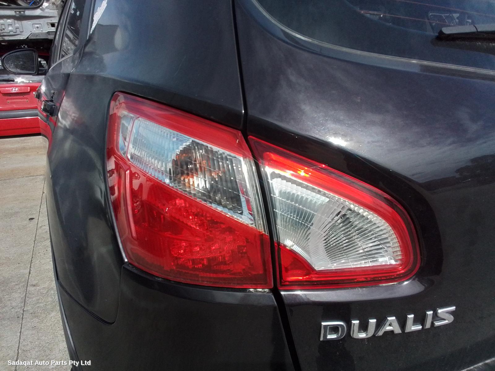 Nissan Dualis Grille