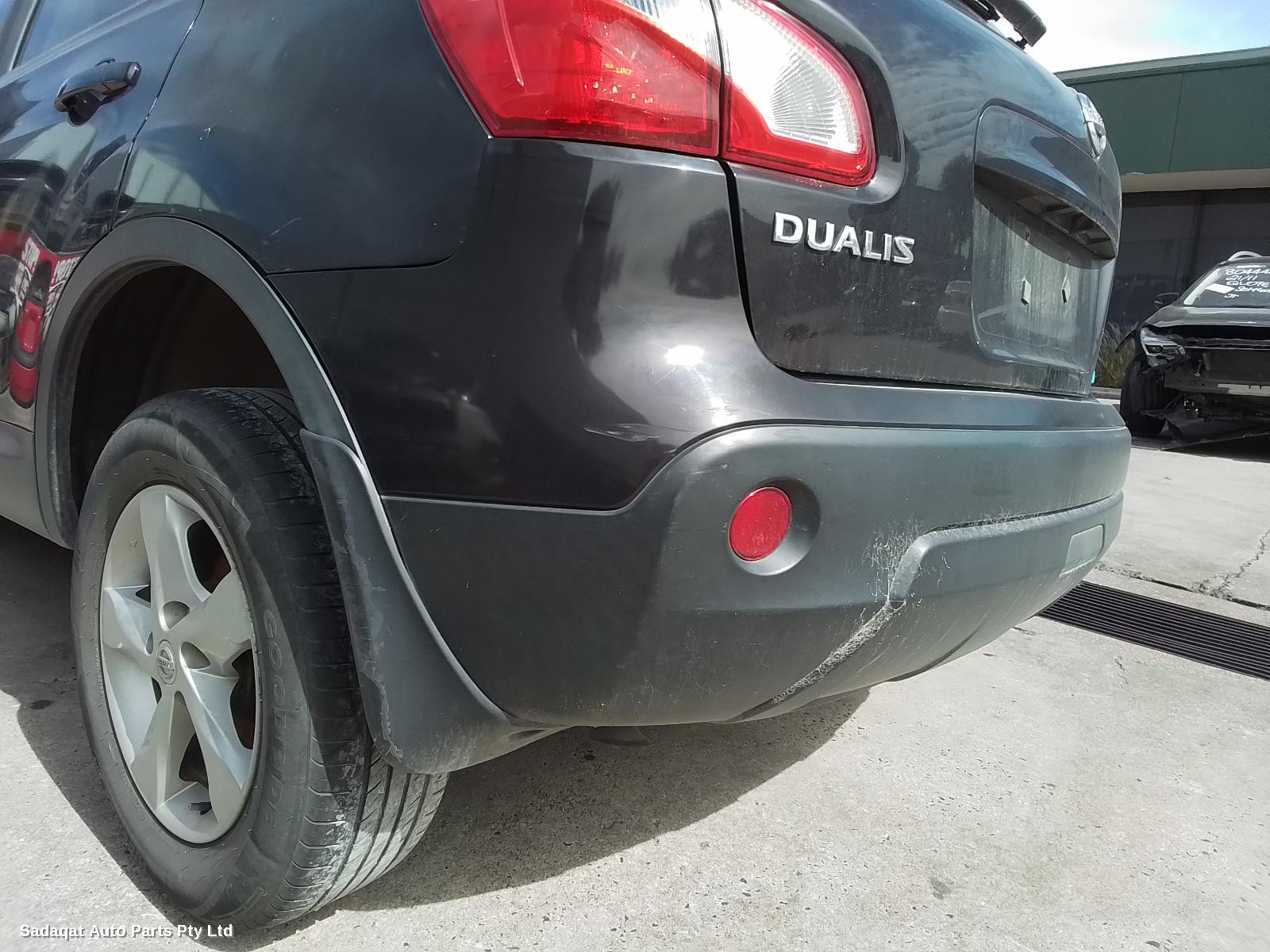 Nissan Dualis Grille