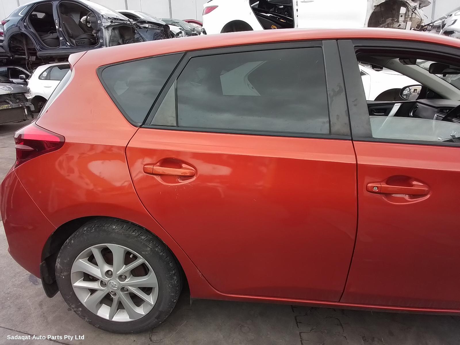 Toyota Corolla Bonnet Hinge/strut