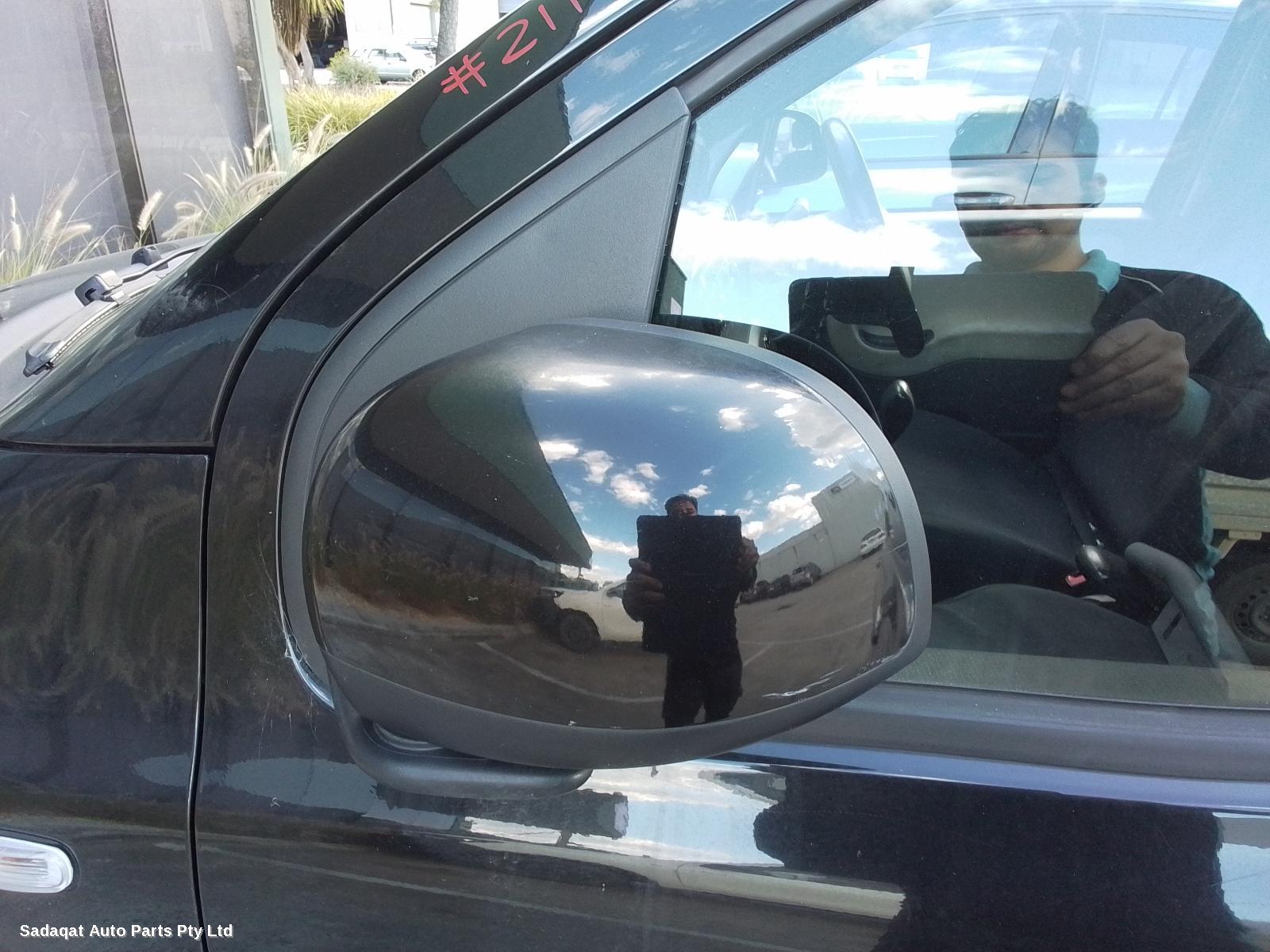 Fiat Panda Right Guard Liner