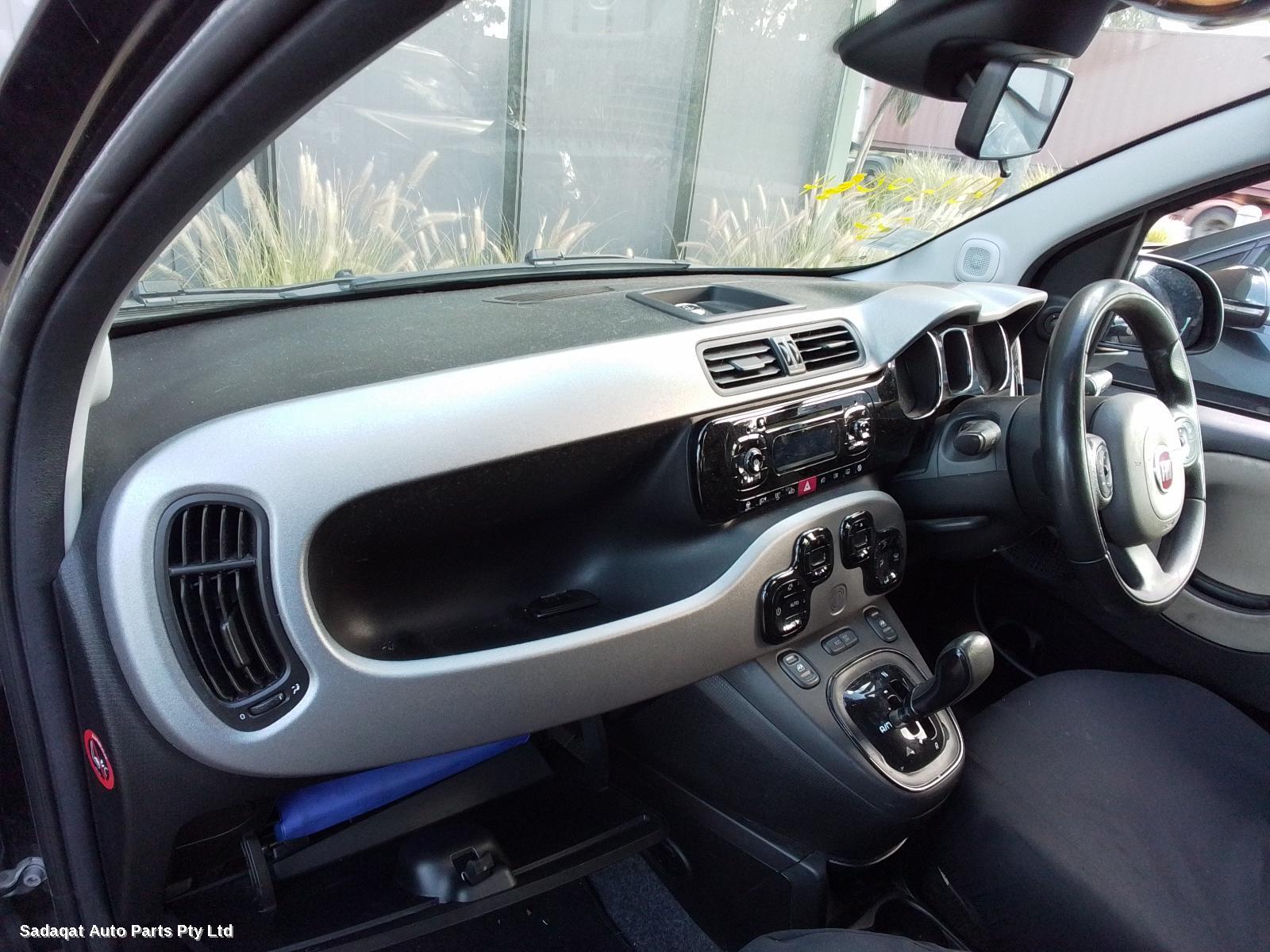 Fiat Panda Right Guard Liner