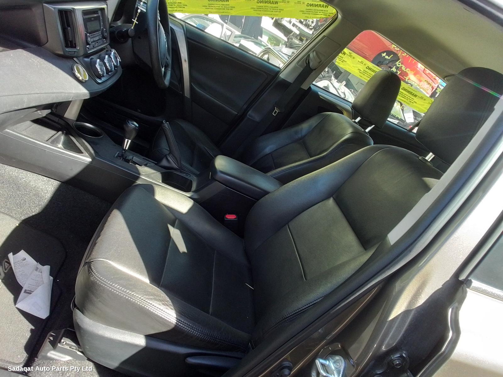 Toyota Rav4 Left Door Mirror