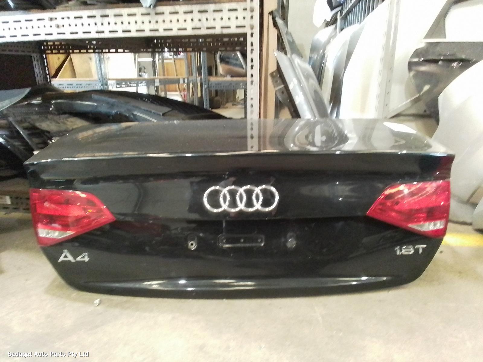 Audi A4 Bootlid/tailgate