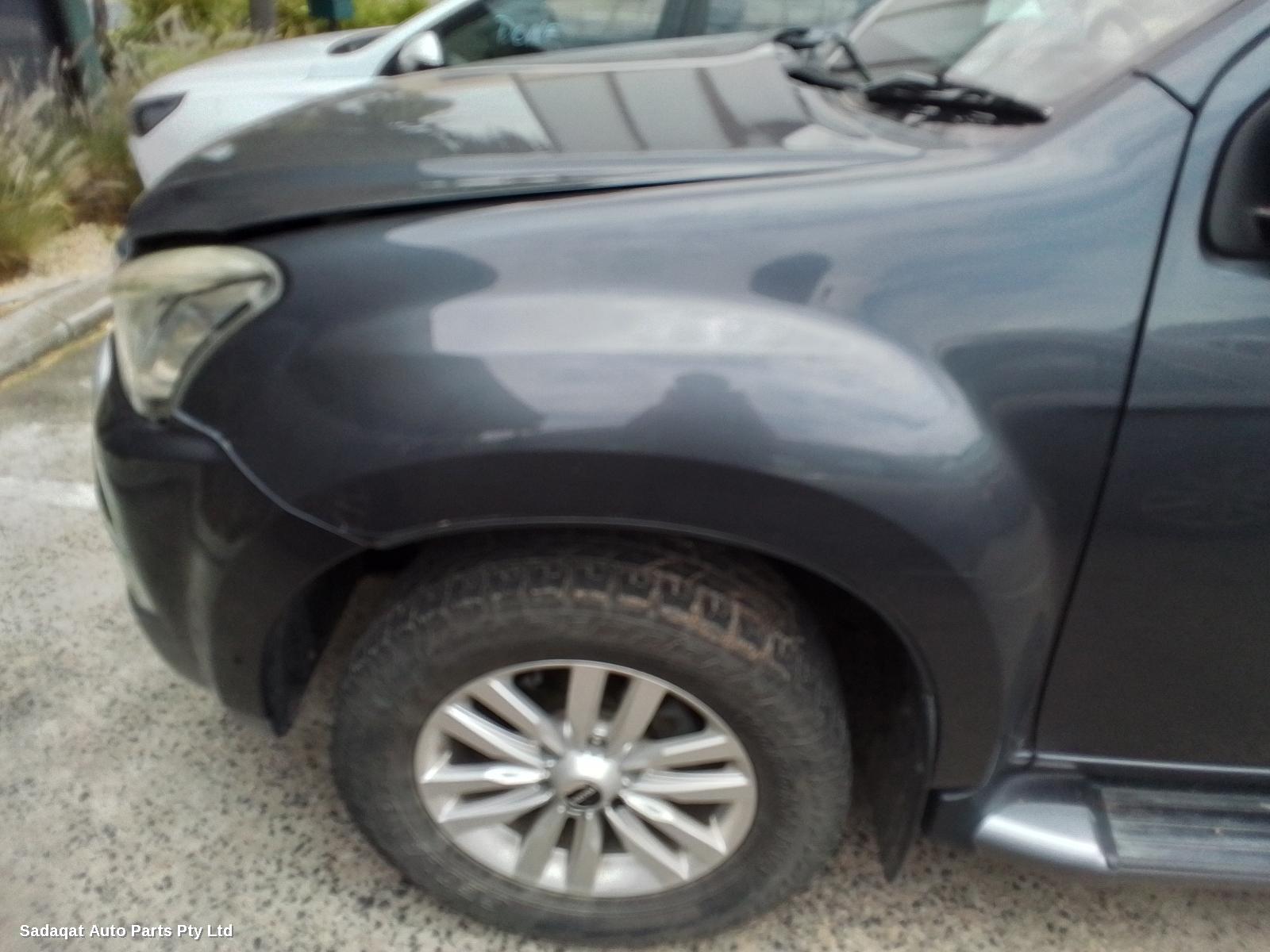 Isuzu Mu-x Instrument Cluster