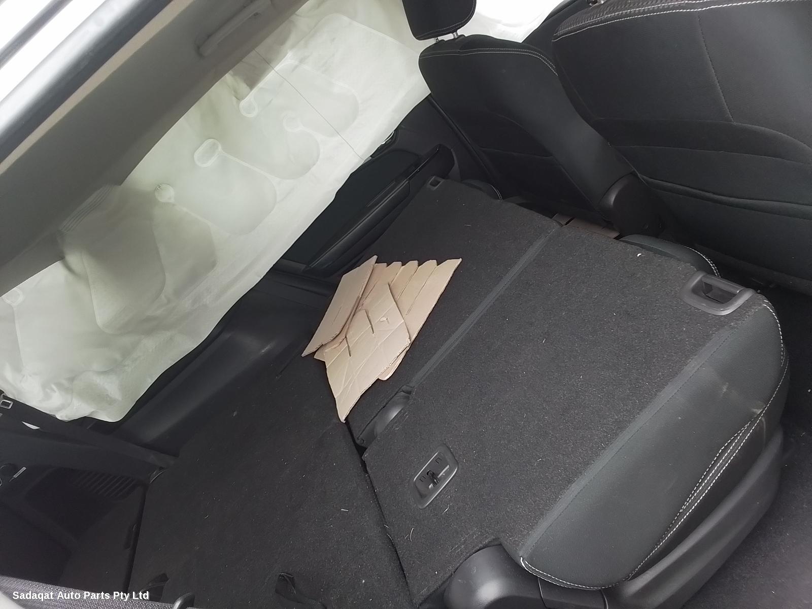 Isuzu Mu-x Instrument Cluster