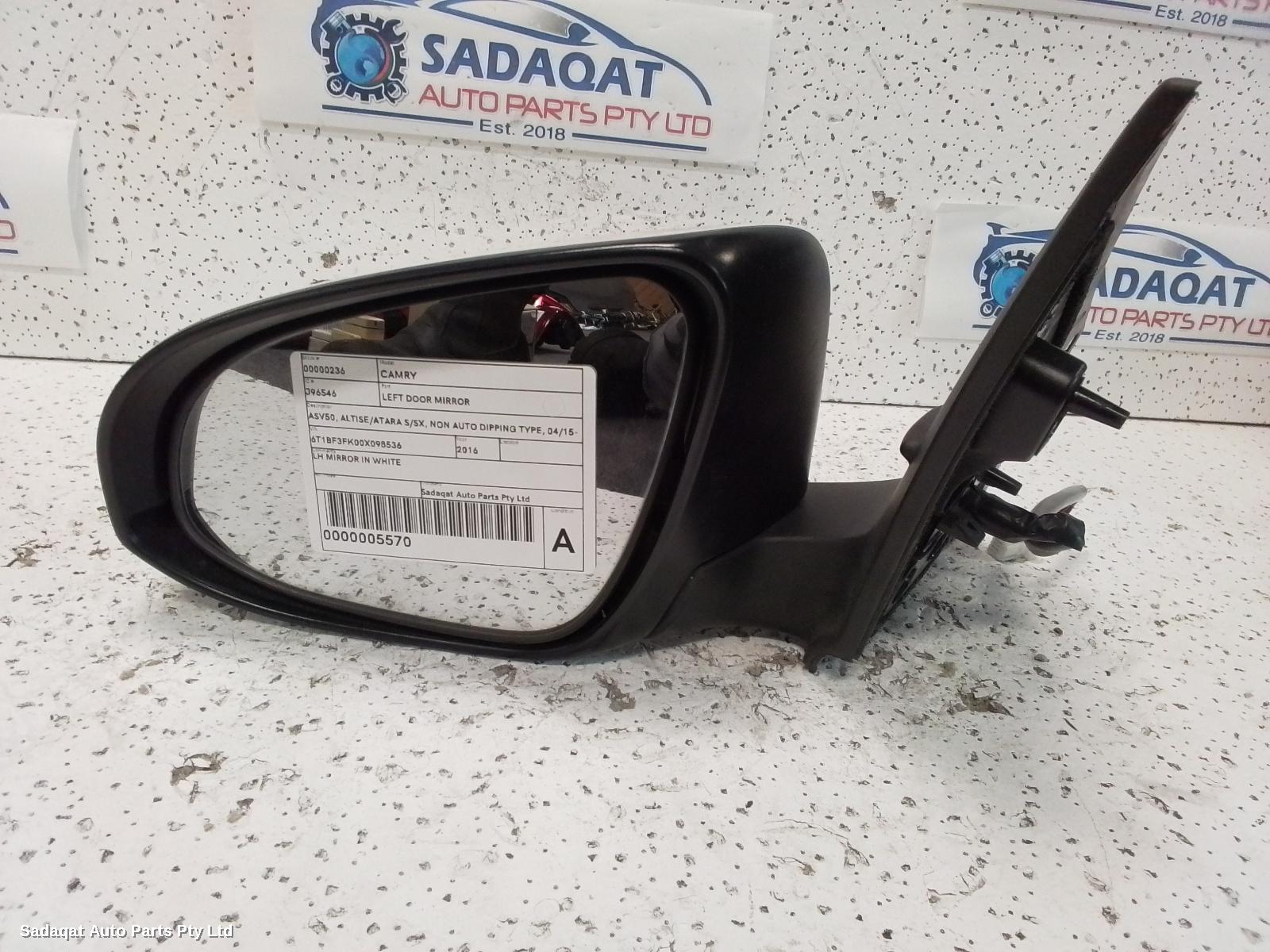 Toyota Camry Left Door Mirror