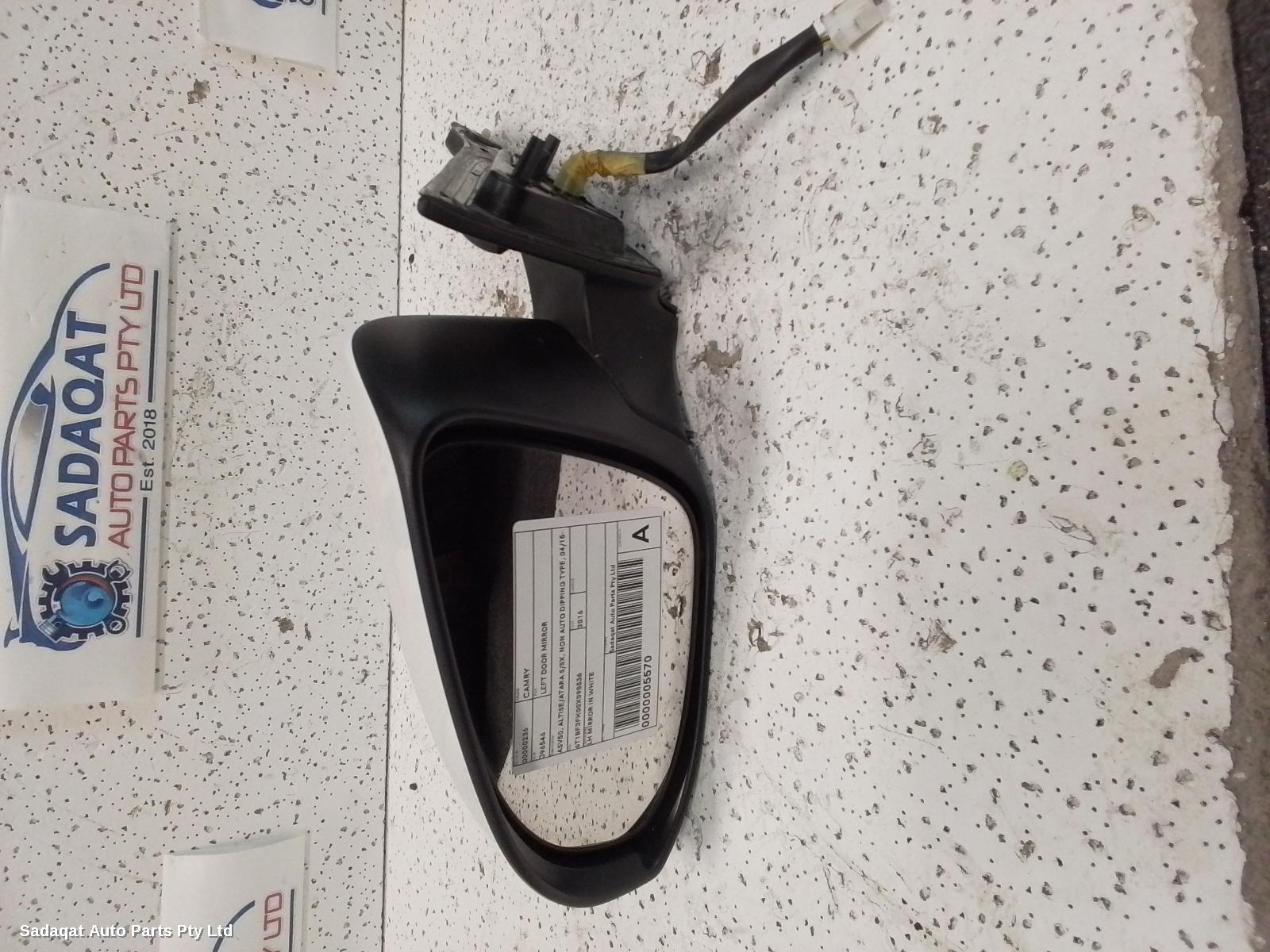 Toyota Camry Left Door Mirror