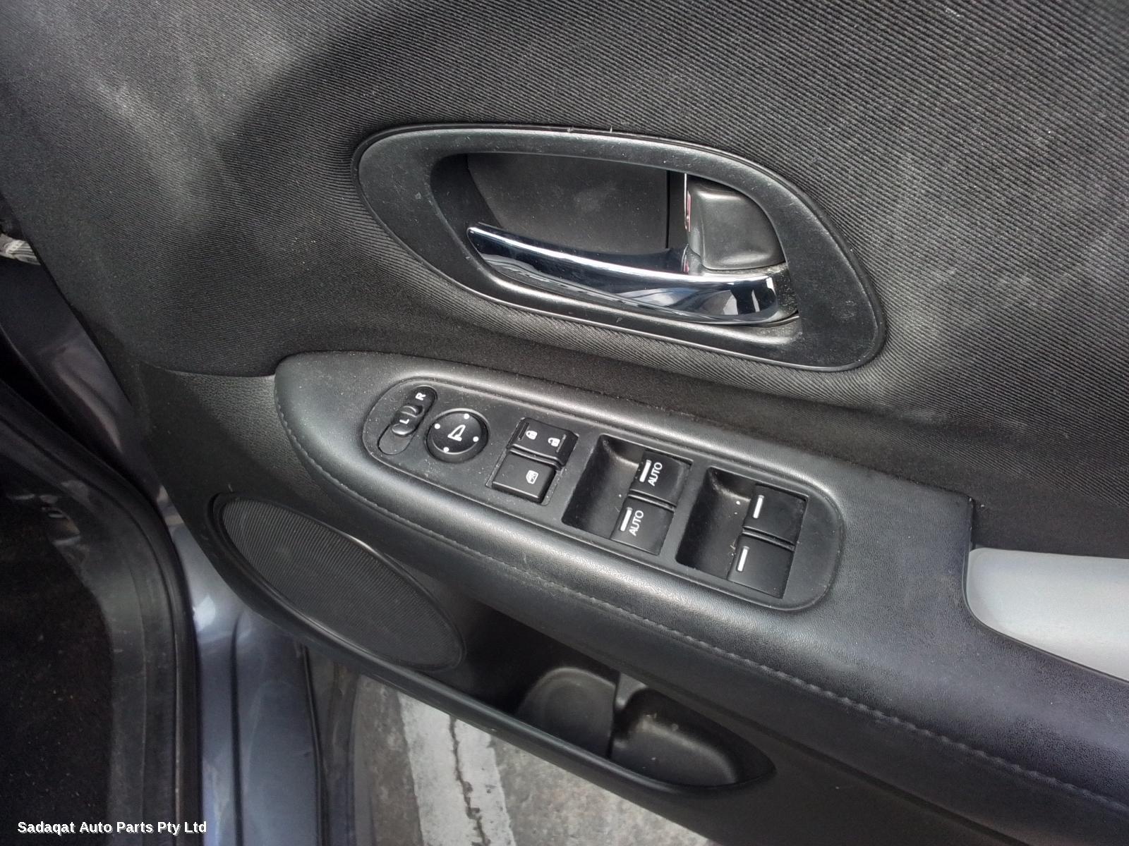 Honda Hrv Left Door Mirror