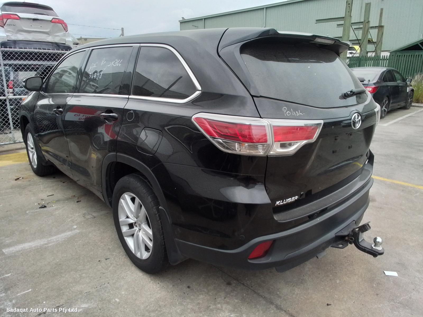 Toyota Kluger Right Door Mirror