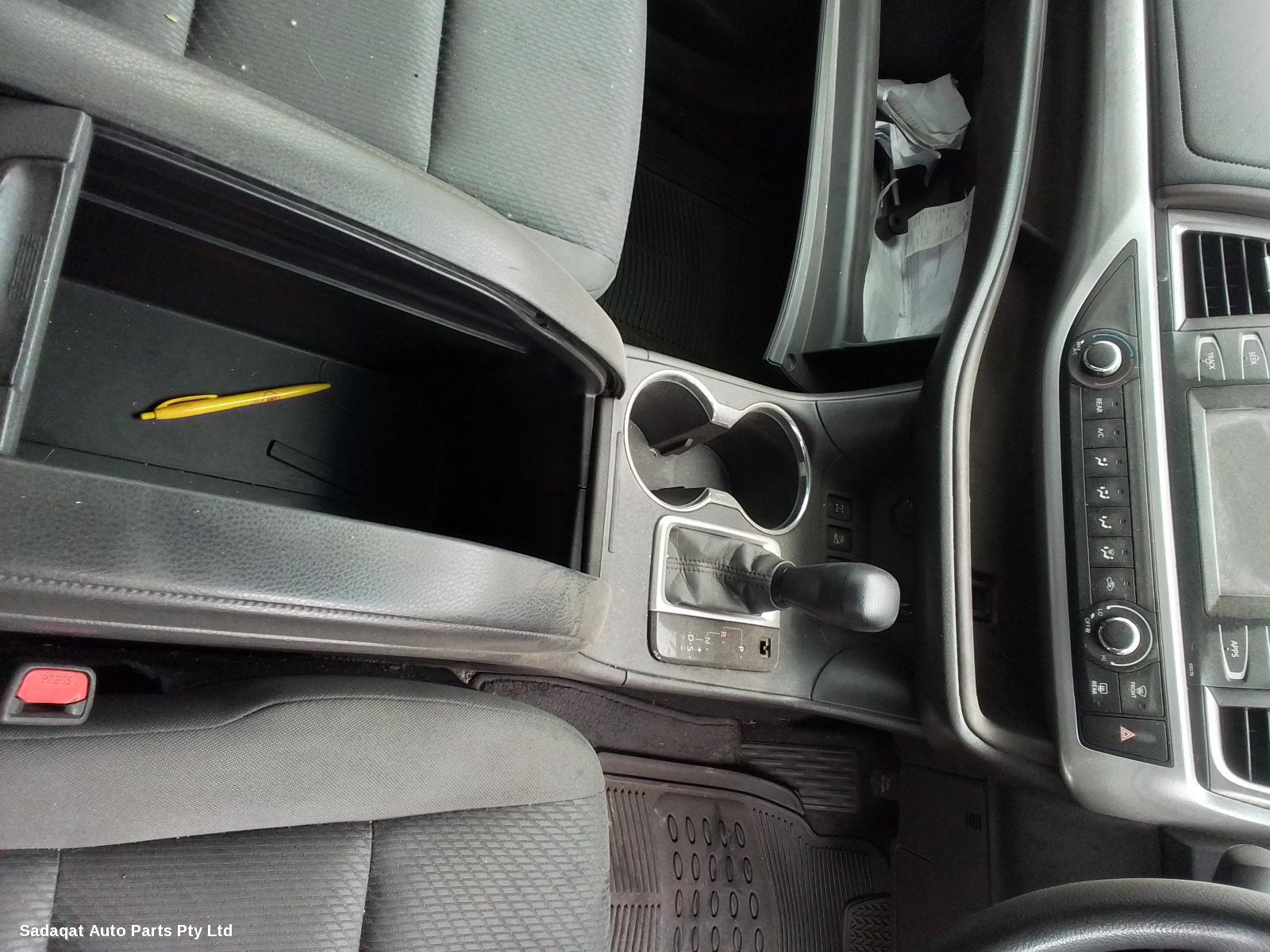 Toyota Kluger Right Door Mirror