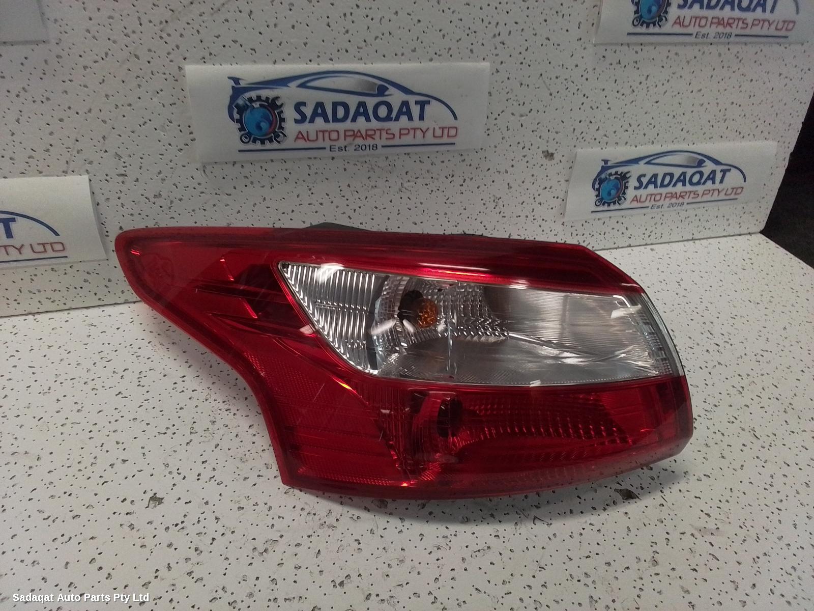 Ford Focus Left Taillight