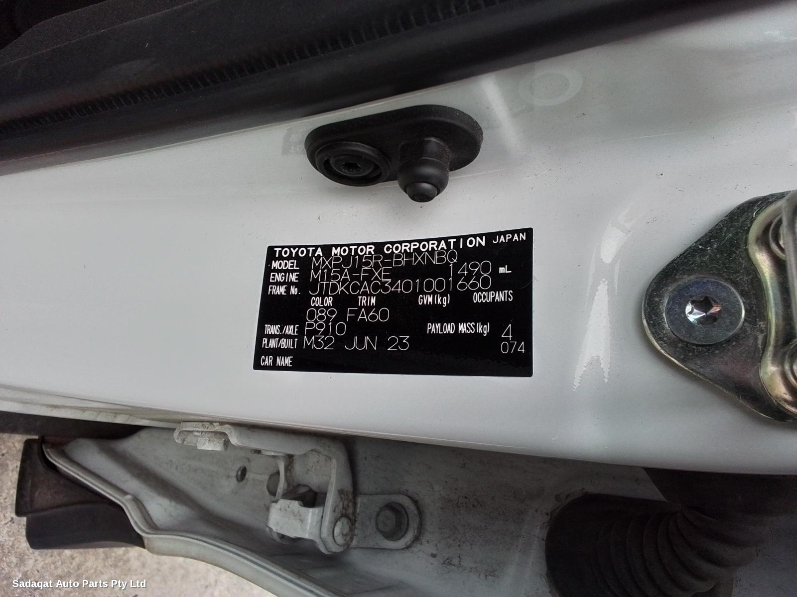 Toyota Yaris Cross Seatbelt/stalk