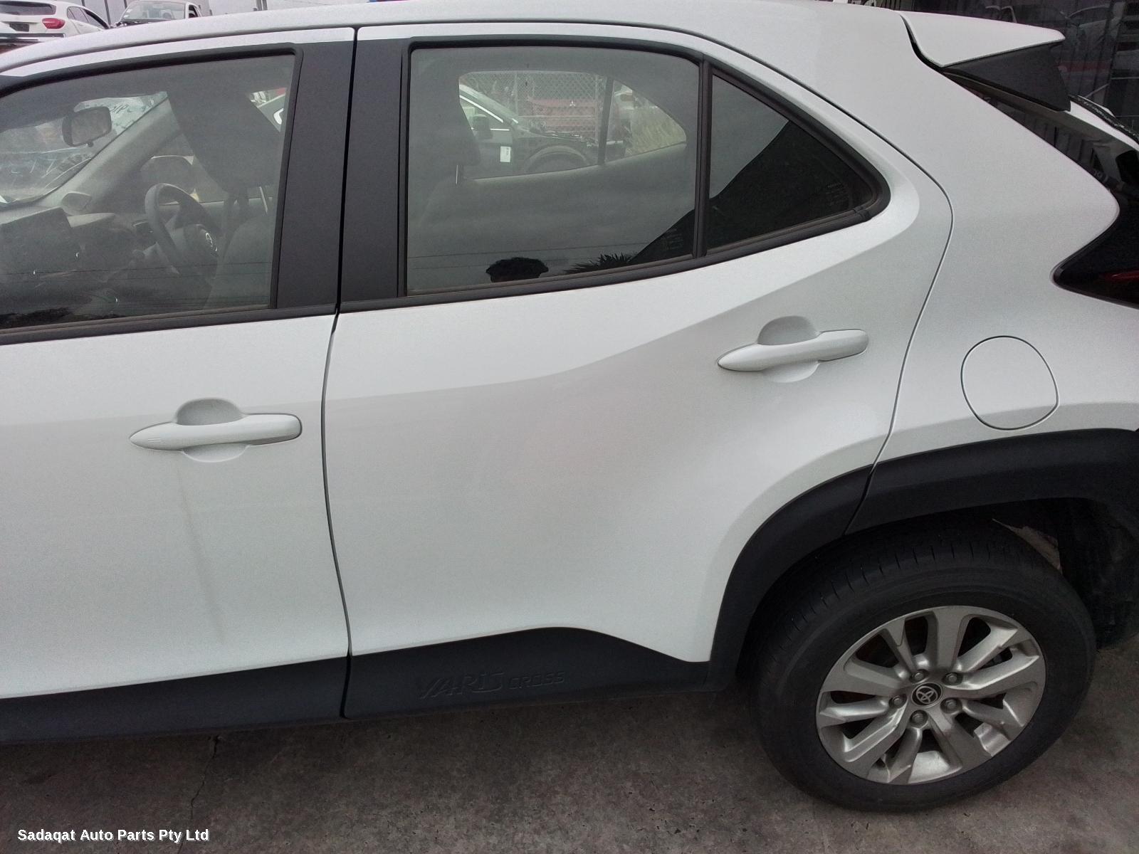 Toyota Yaris Cross Seatbelt/stalk