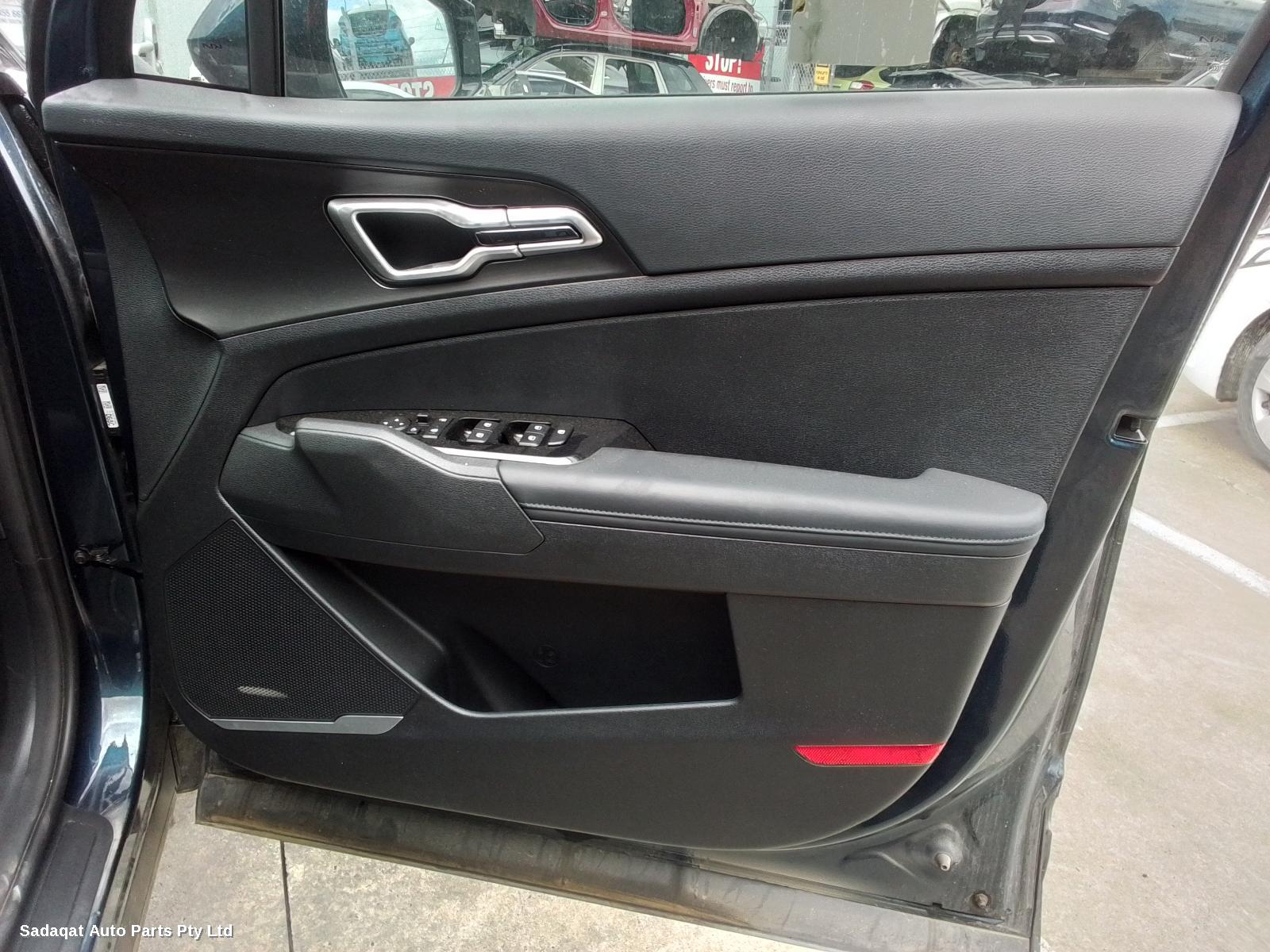 Kia Sportage Column