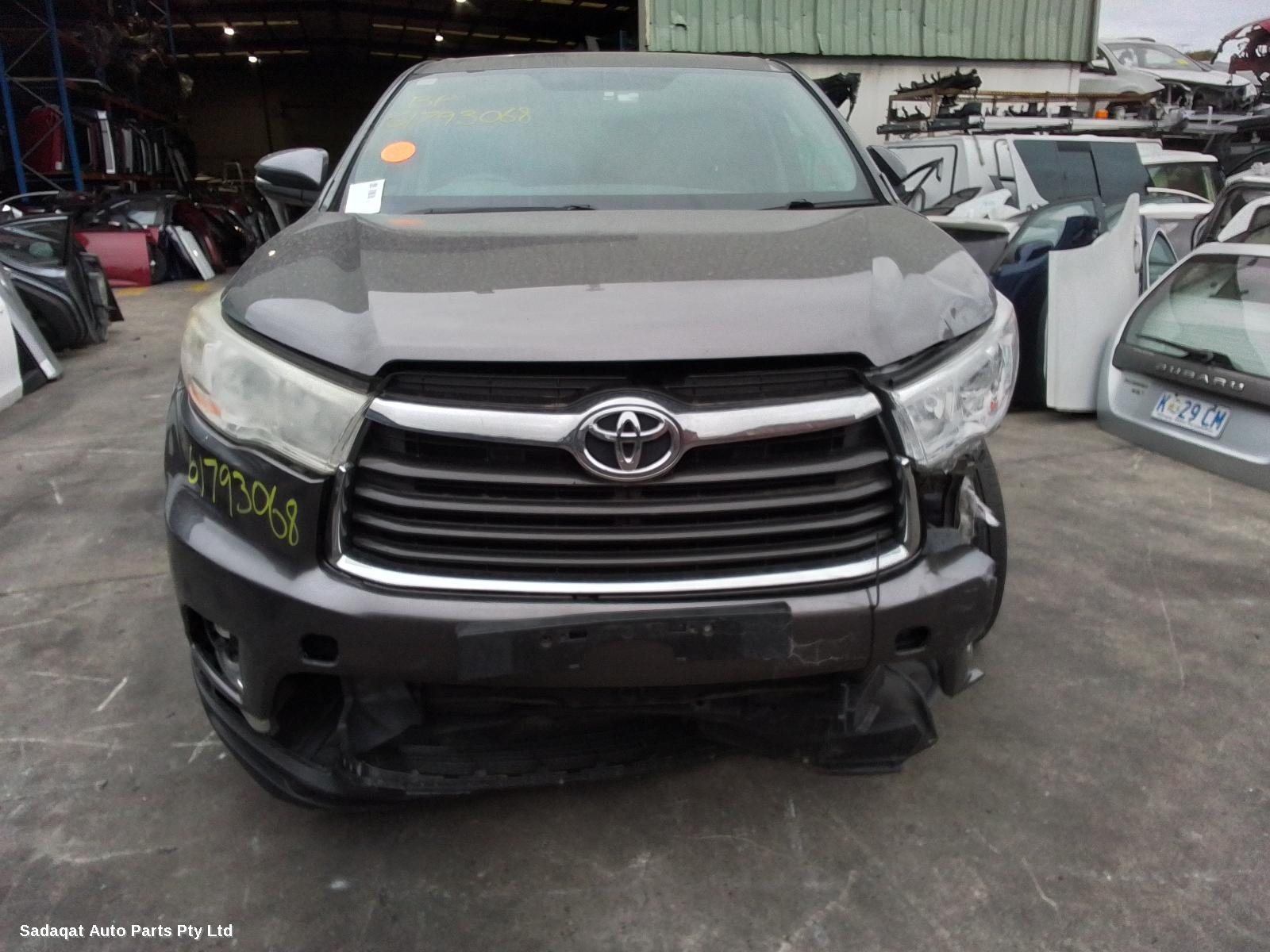 Toyota Kluger Towbar