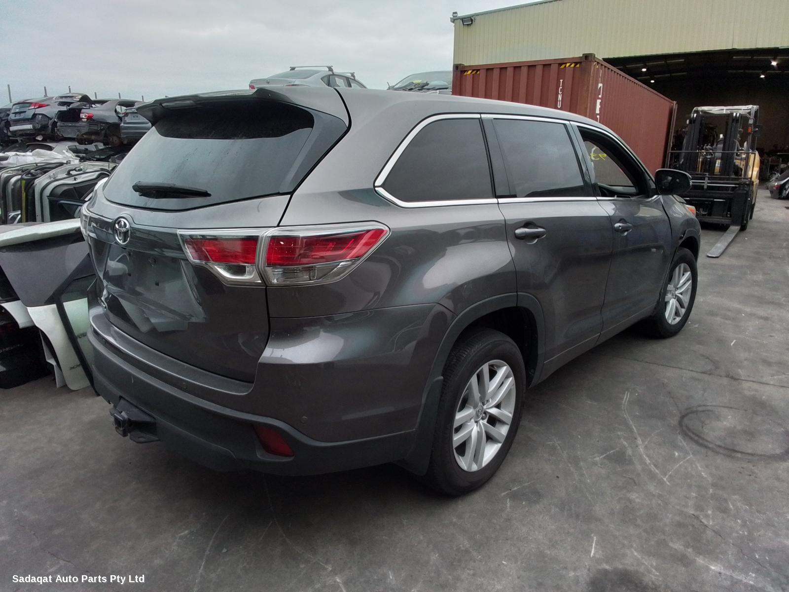 Toyota Kluger Towbar