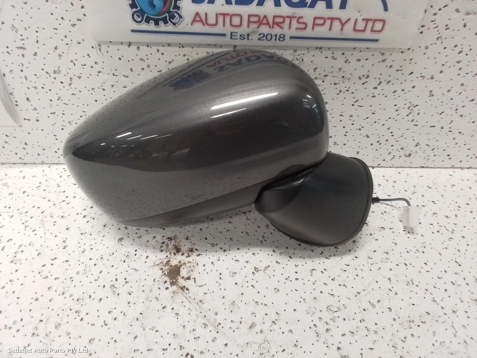 Suzuki Ignis Right Door Mirror