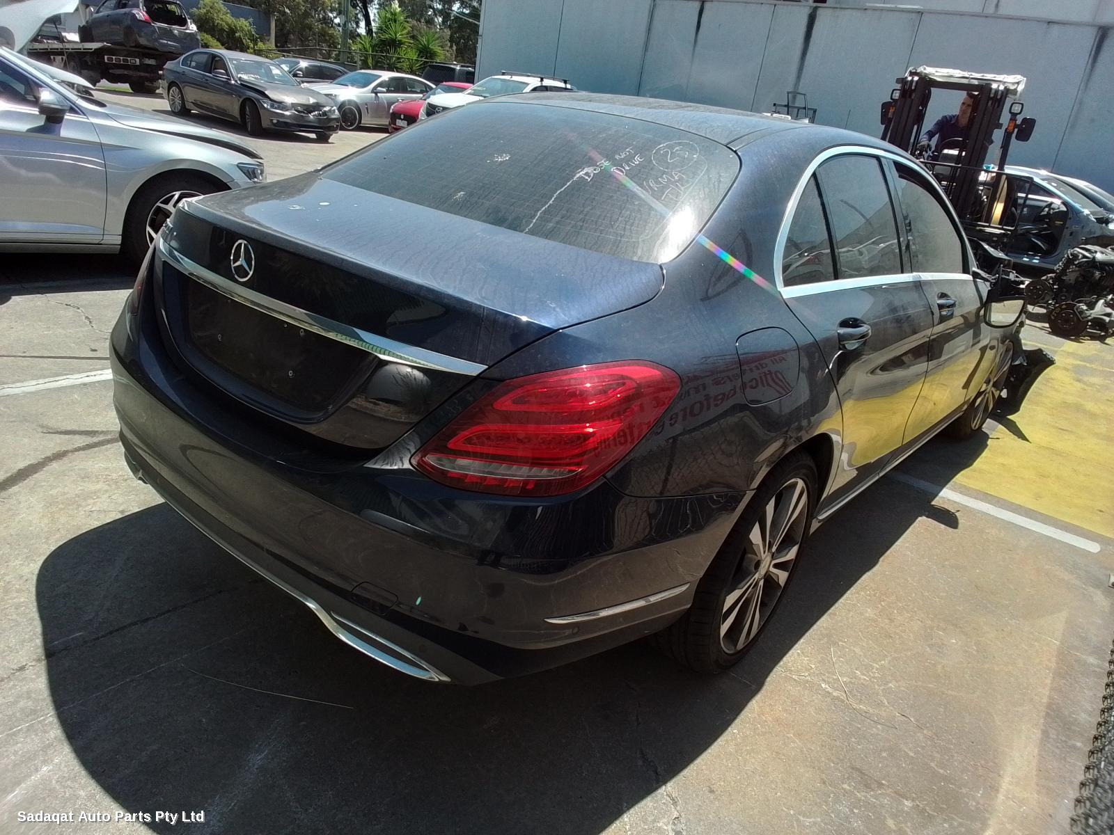 Mercedes C Class Left Guard Liner