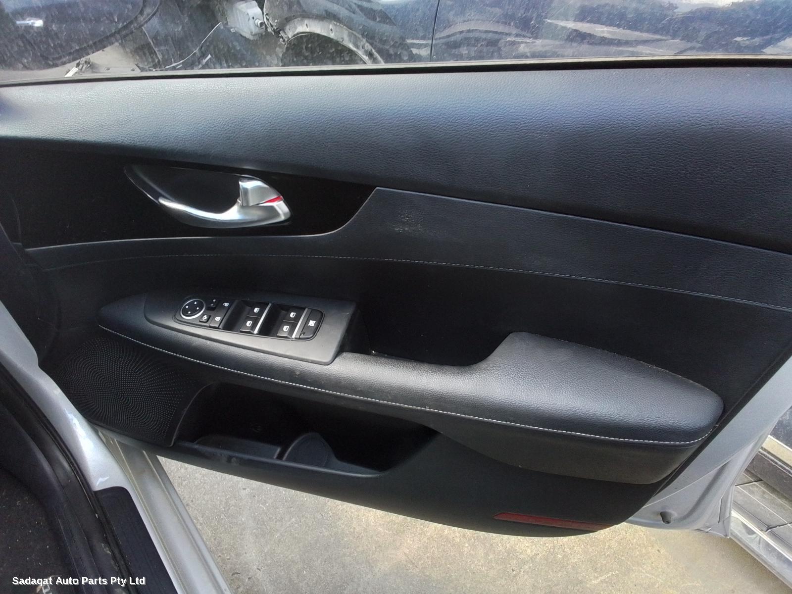 Kia Cerato Sunvisor