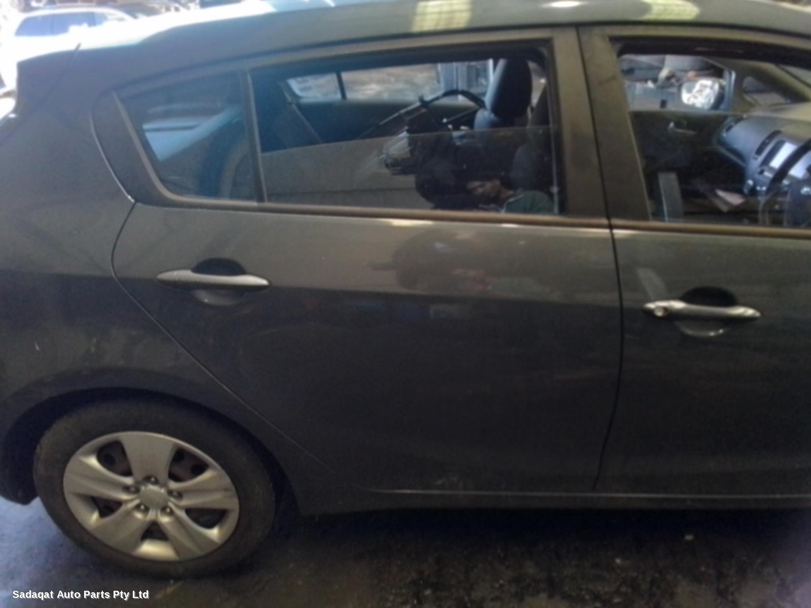 Kia Cerato Right Guard