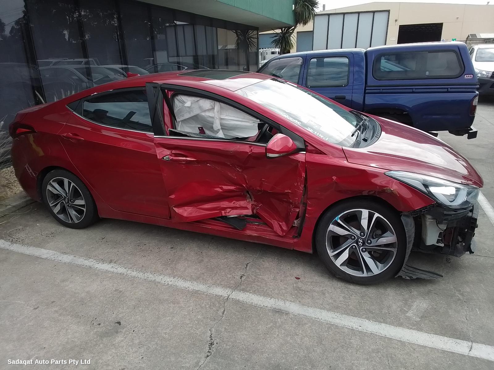 Hyundai Elantra Right Door Mirror
