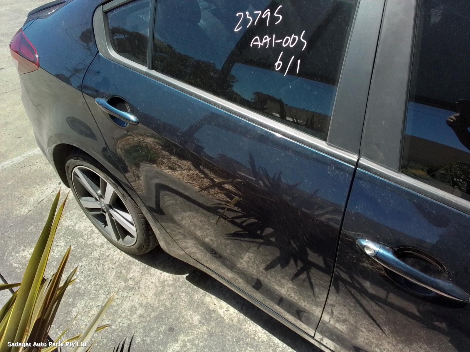 Kia Cerato Left Guard