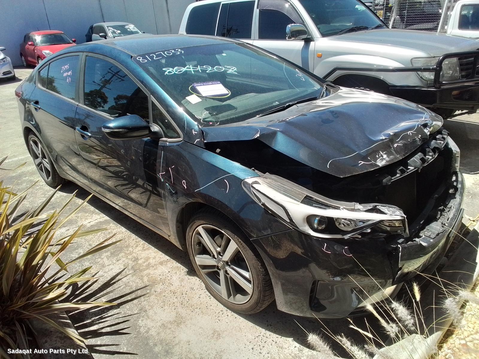 Kia Cerato Left Guard