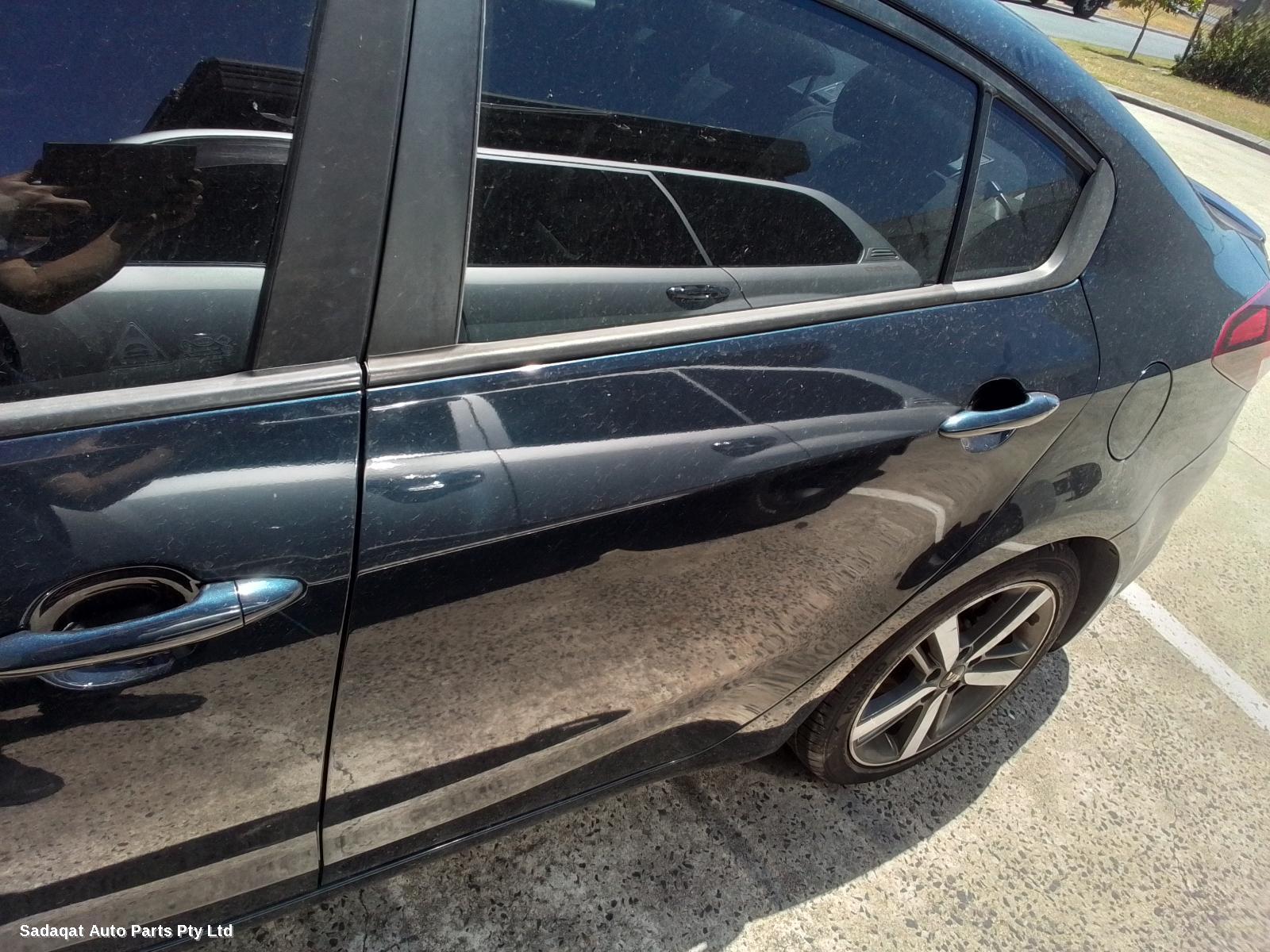 Kia Cerato Left Guard