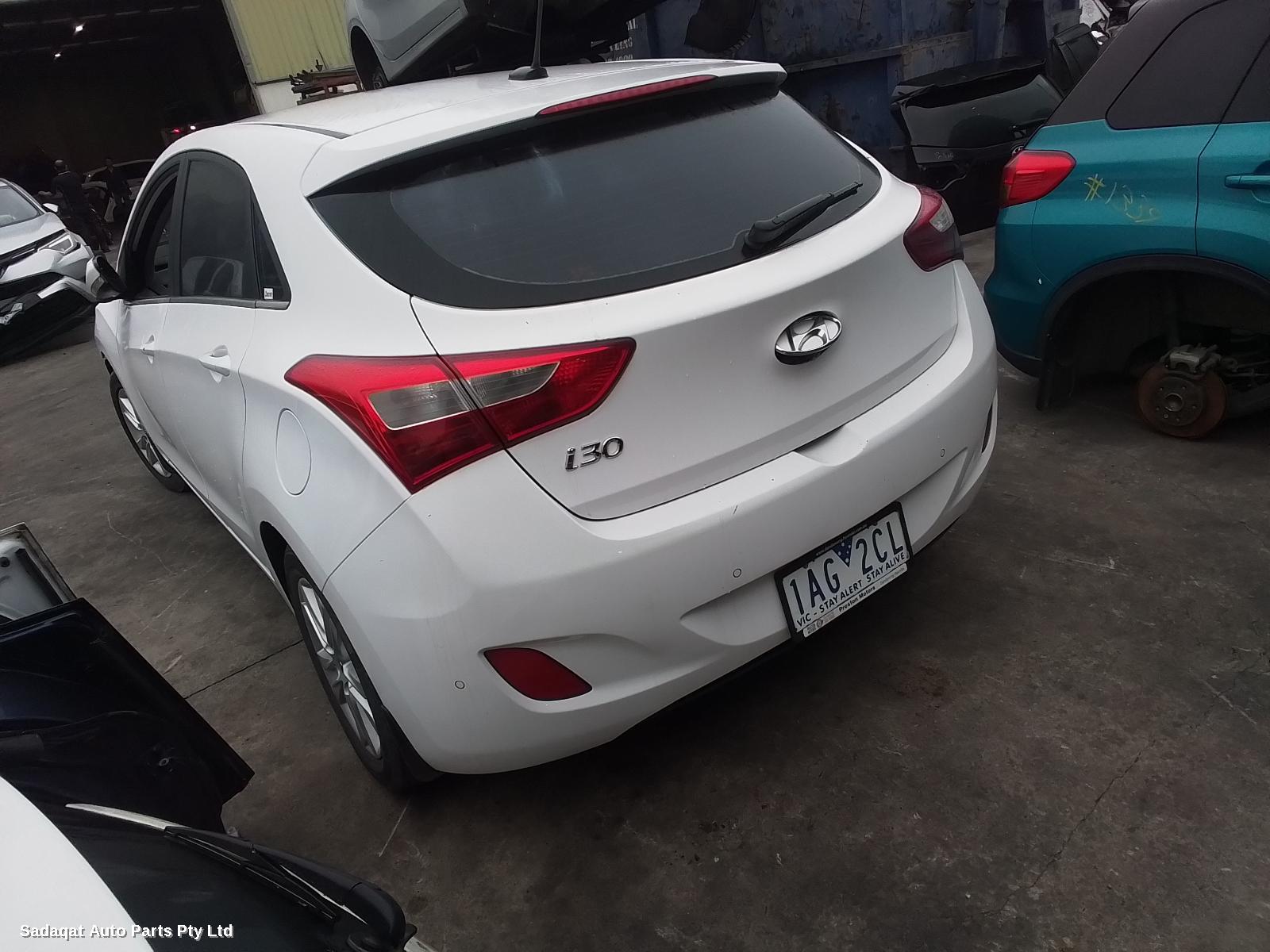 Hyundai I30 Right Door Mirror