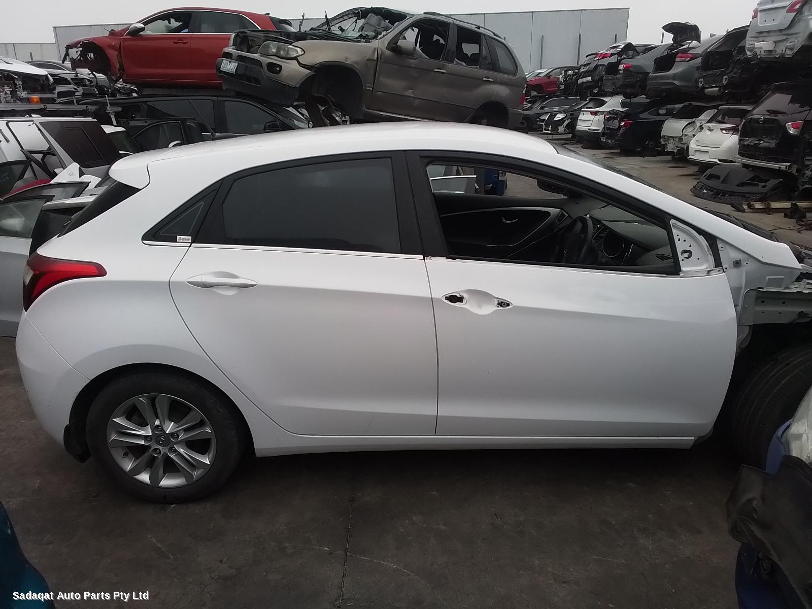 Hyundai I30 Right Door Mirror