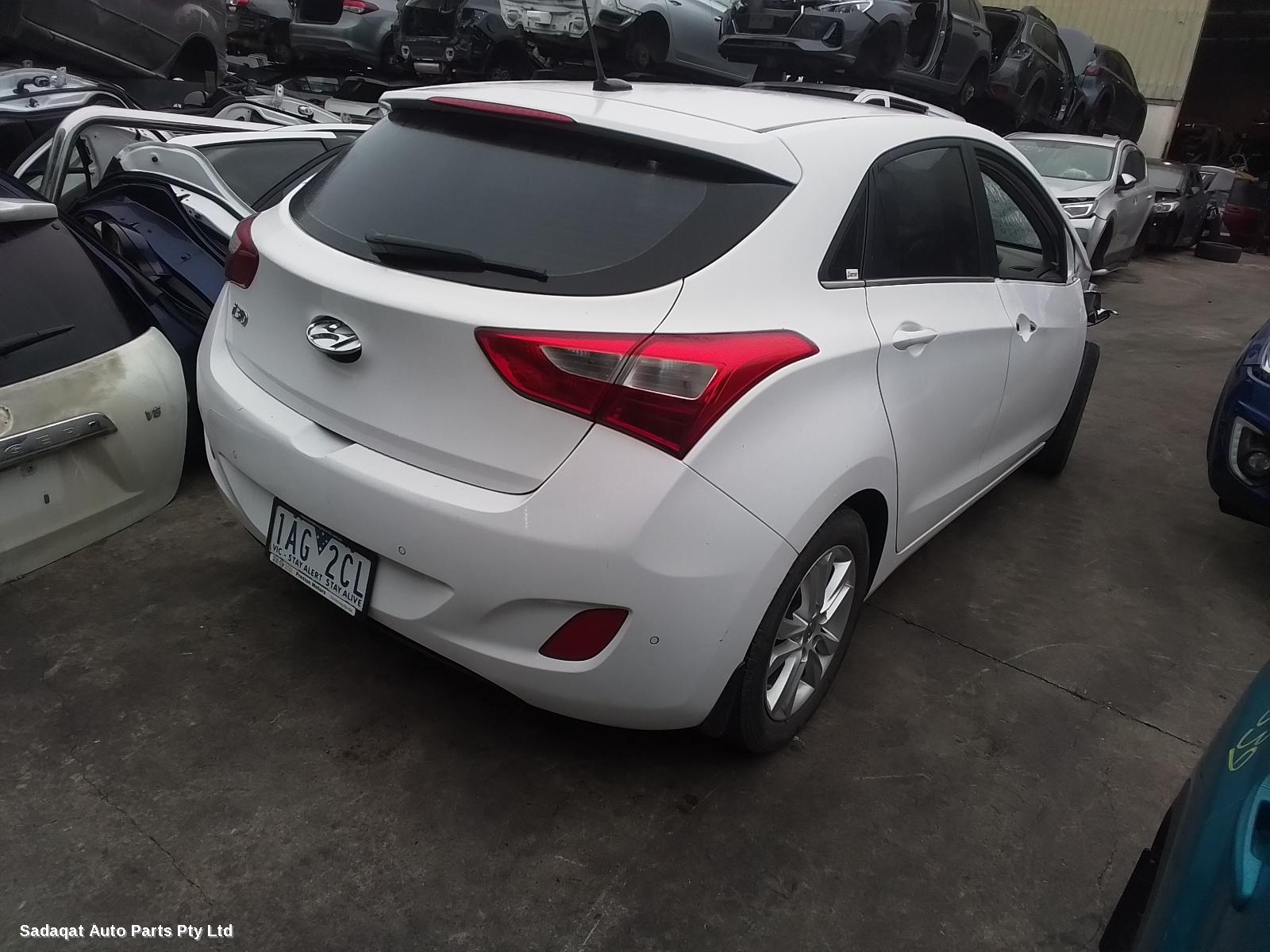 Hyundai I30 Right Door Mirror