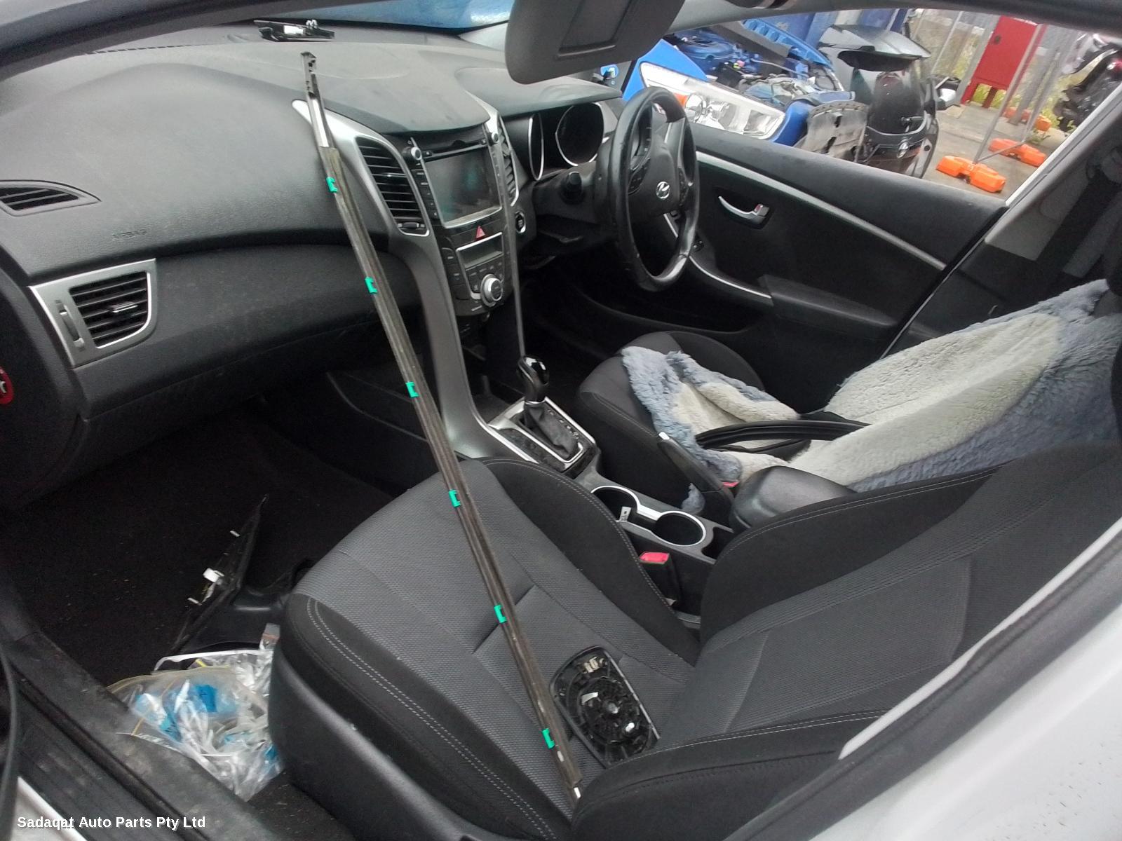 Hyundai I30 Right Door Mirror