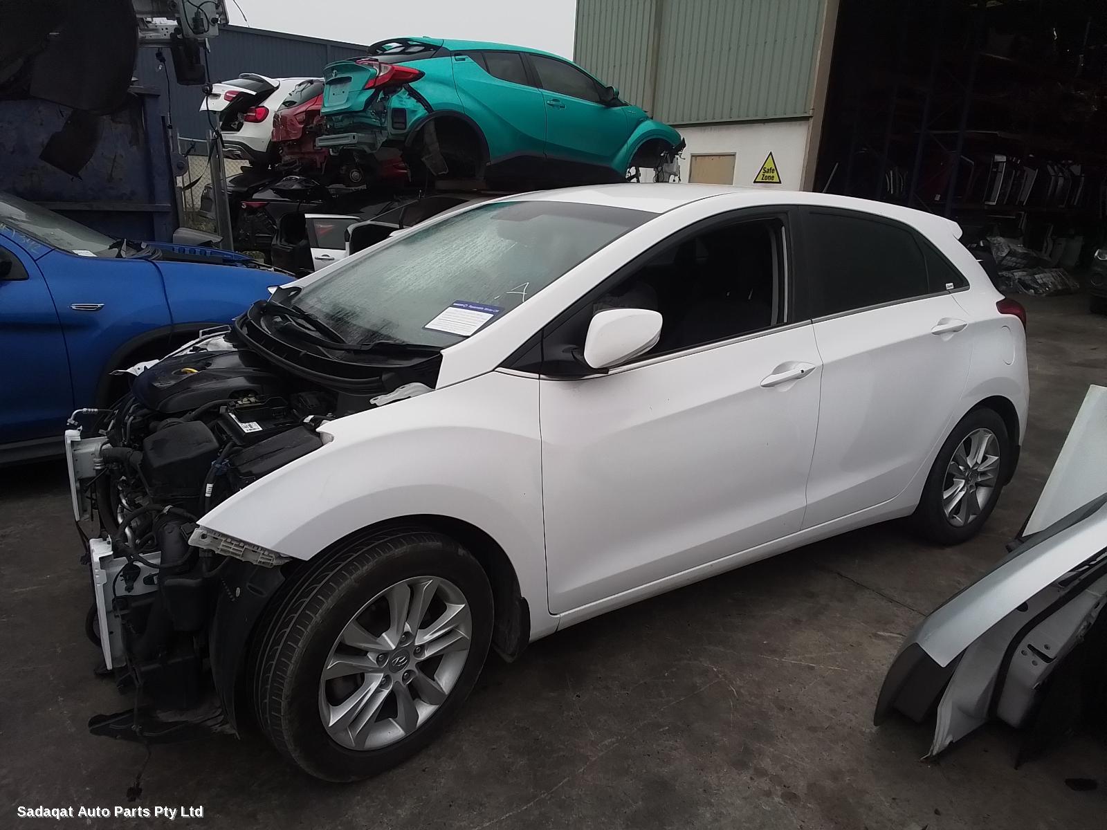 Hyundai I30 Right Door Mirror
