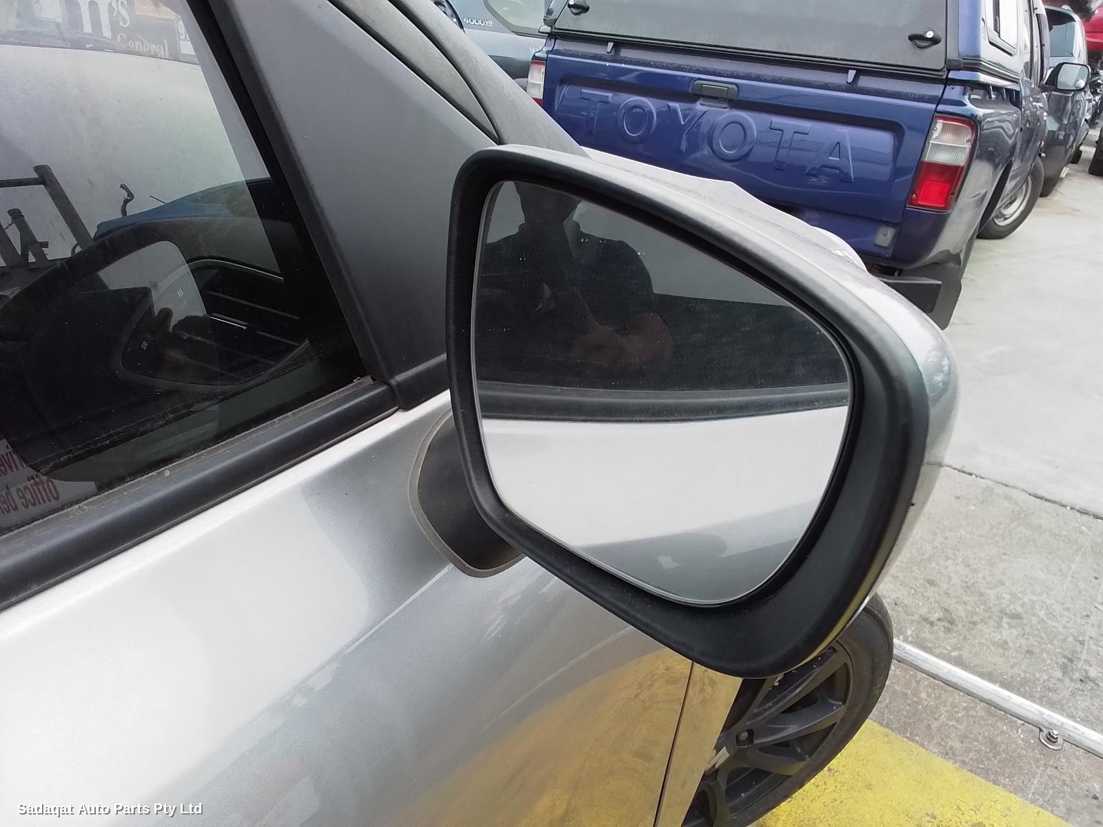 Suzuki Baleno Right Front Door