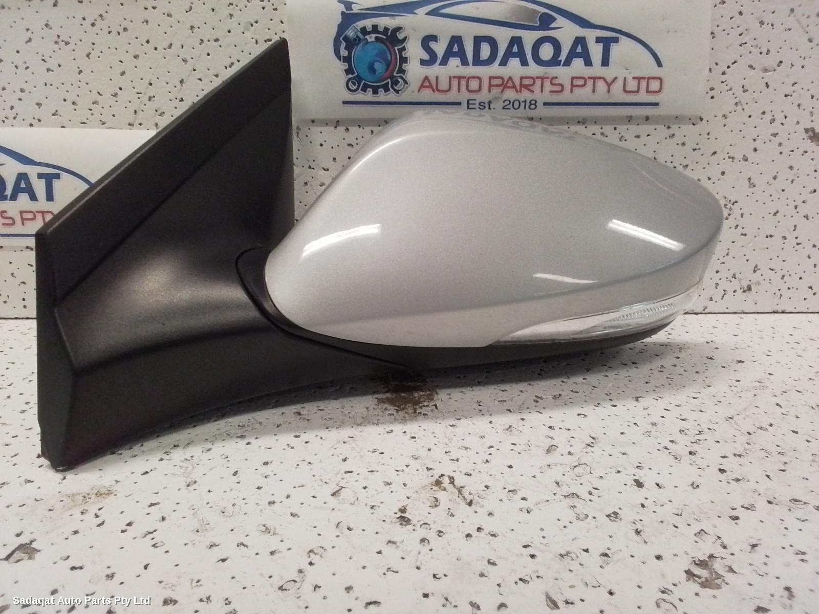 Hyundai Accent Left Door Mirror